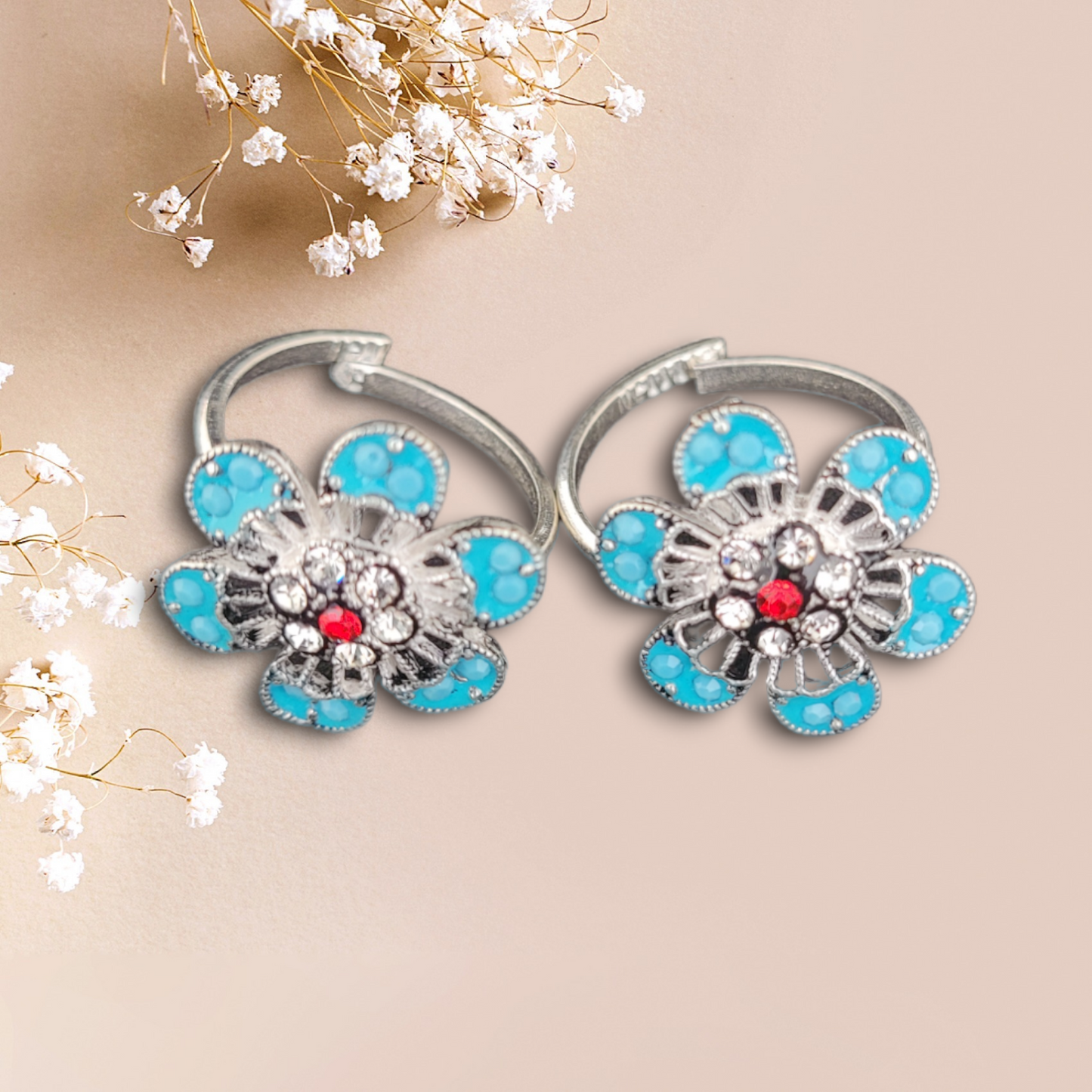 Let Your Feet Sparkle With Our Micro Ad Butter Fly Designed Silver Toe Ring