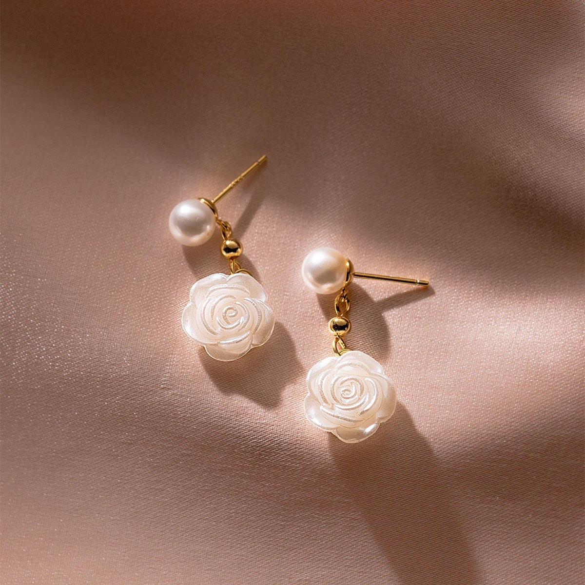 925 Sterling Silver Pearl Camellia Flower Earrings – Elegant Floral Studs