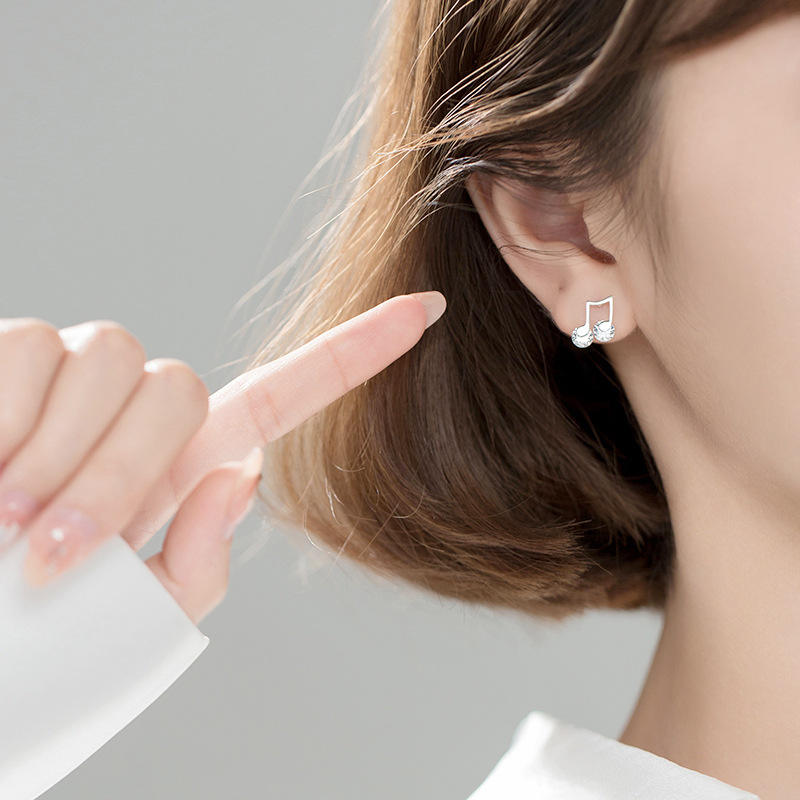 925 Sterling Silver Sweet Asymmetric Music Note CZ Stud Earrings