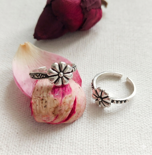 Nithya Floral Toe Rings • 925 Silver & Marcasite
