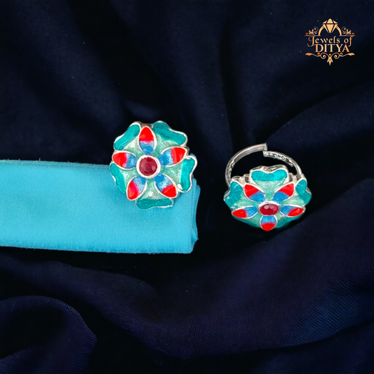 Beautiful colored Antique Toe Ring